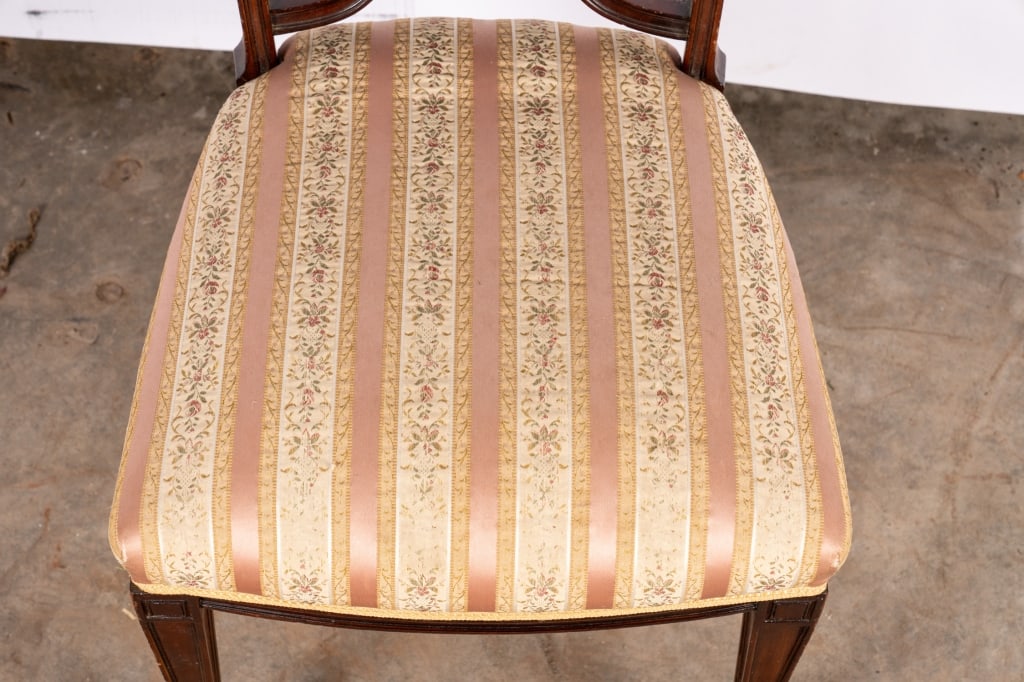 TWO PAIRS OF EDWARDIAN STYLE CARVED CHAIRS - 8