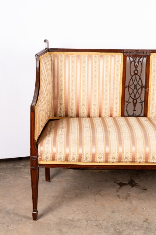 EDWARDIAN STYLE CARVED SETTEE - 2