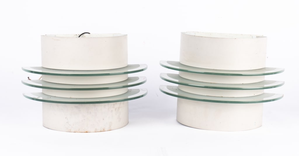 PAIR OF ART DECO STYLE WALL LIGHT FIXTURES - 6