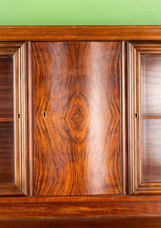 GERMAN 1920S ART DECO BURL WALNUT BUFFET - 9