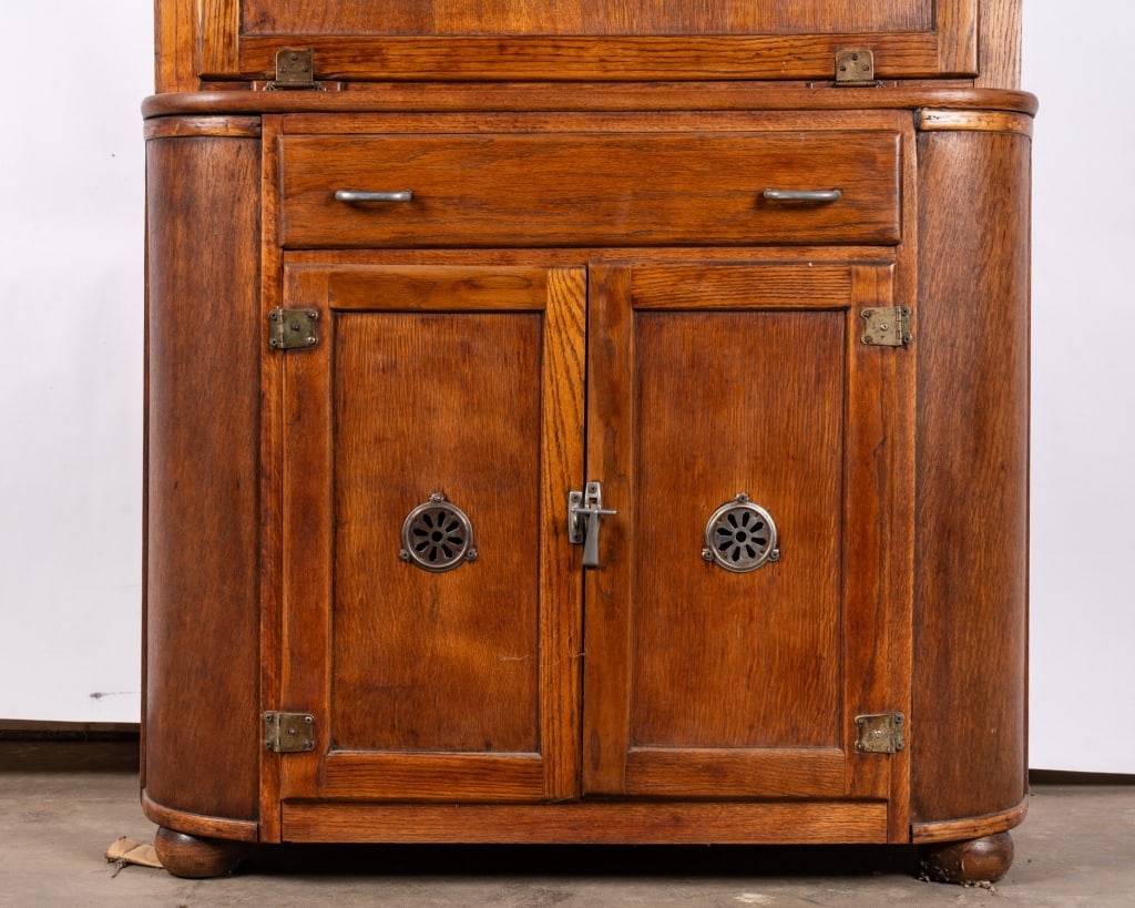 ARTS & CRAFTS NUERA CUPBOARD CABINET - 3