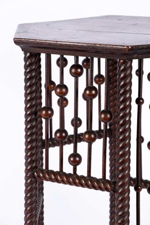 ARTS & CRAFTS SMALL ACCENT TABLE - 4