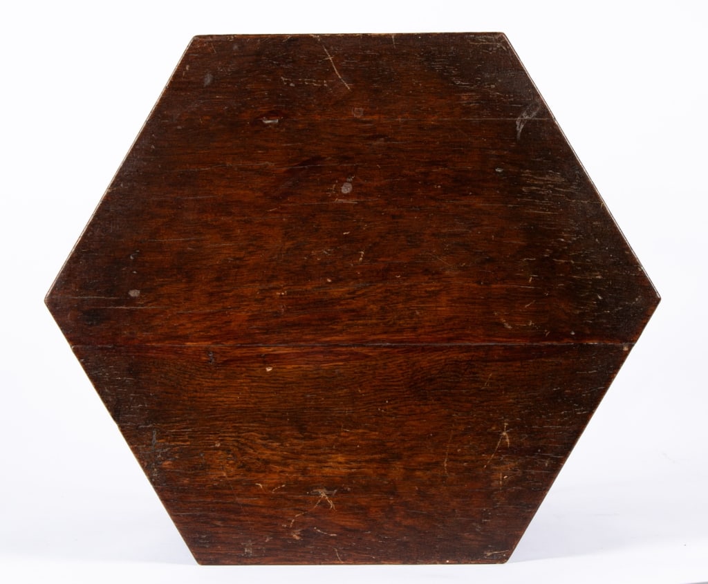 ARTS & CRAFTS SMALL ACCENT TABLE - 6