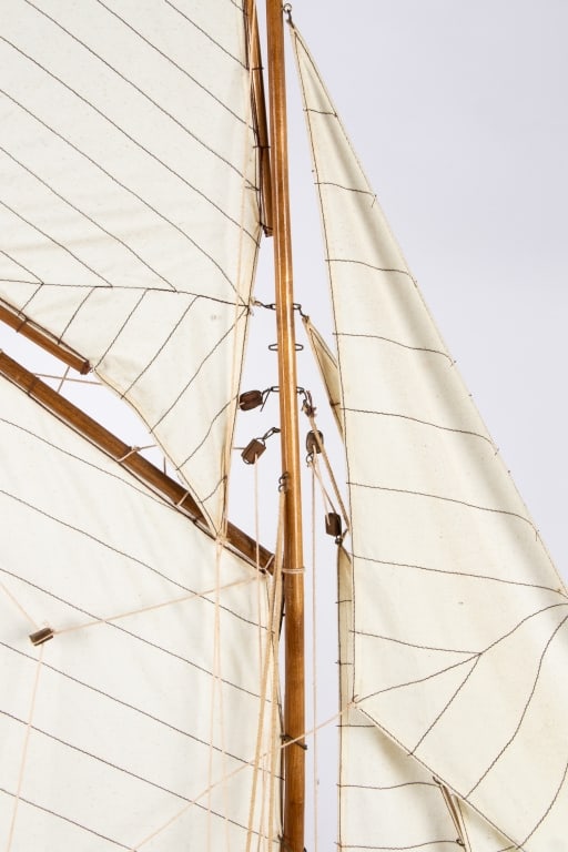 VINTAGE SAILBOAT MODEL - 8