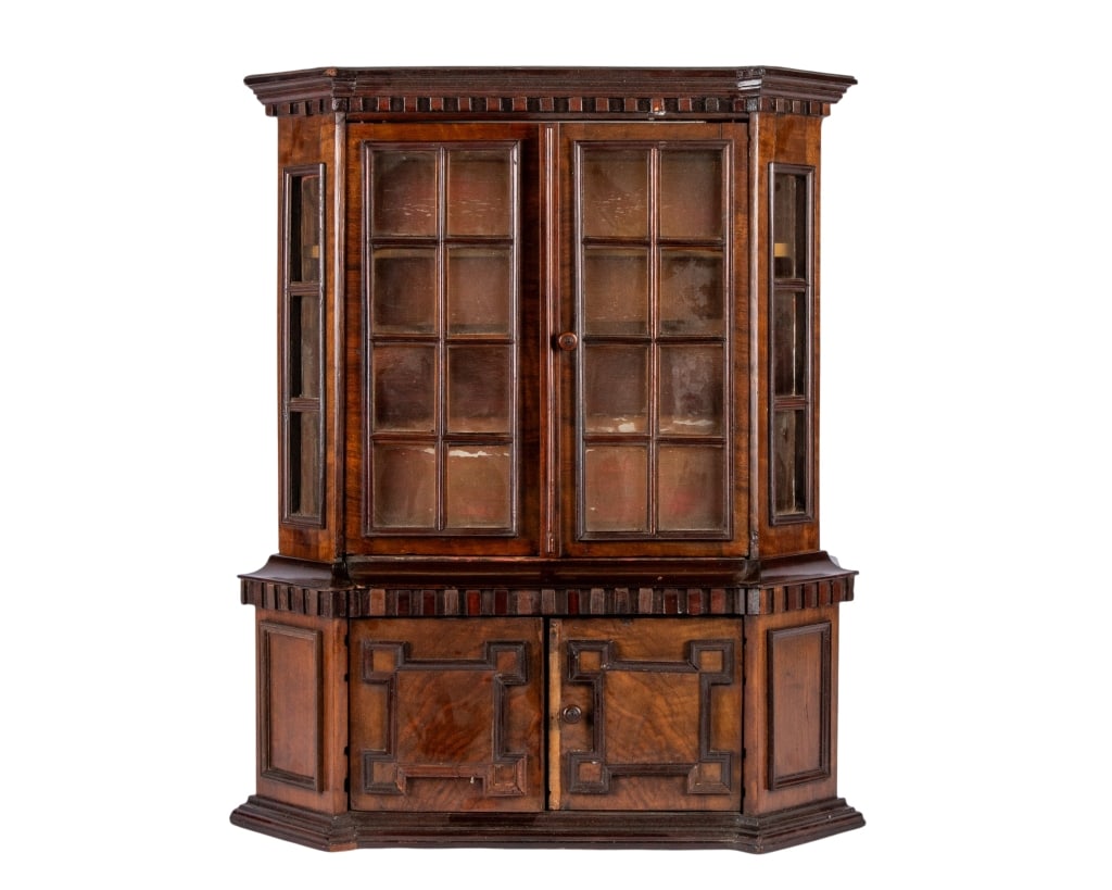 SALESMAN SAMPLE BREAKFRONT CABINET: Salesman sample breakfront cabinet. Approximate dimensions: h. 29", w. 23", d. 10" Disclaimer: Participating bidders must have a credit card on file with LiveAuctioneers in order for their bidding reg