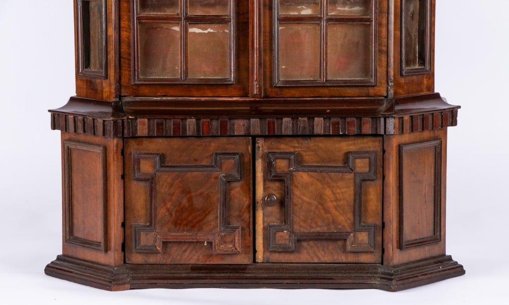 SALESMAN SAMPLE BREAKFRONT CABINET - 3
