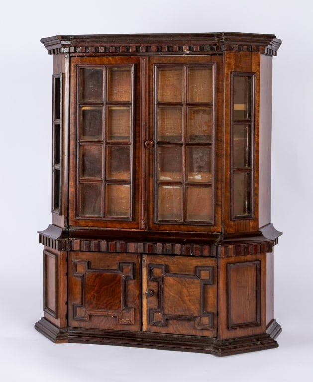 SALESMAN SAMPLE BREAKFRONT CABINET - 4