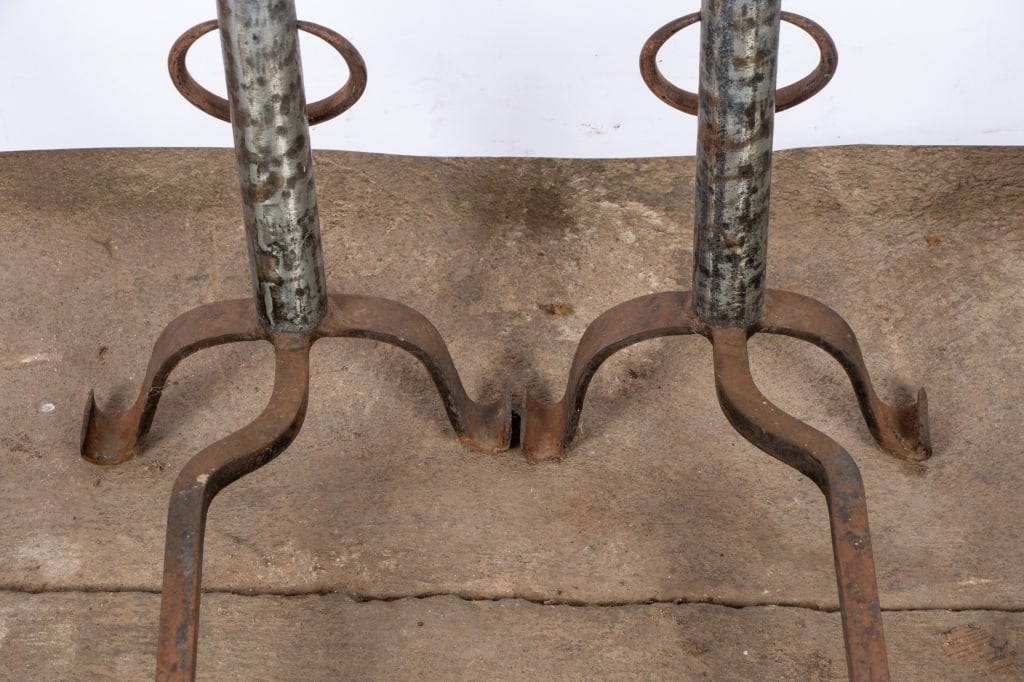 PAIR OF ARTS & CRAFTS WROUGHT IRON ANDIRONS - 4