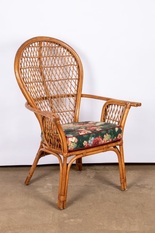HOLLYWOOD REGENCY STYLE RATTAN TABLE & 4 CHAIRS - 7