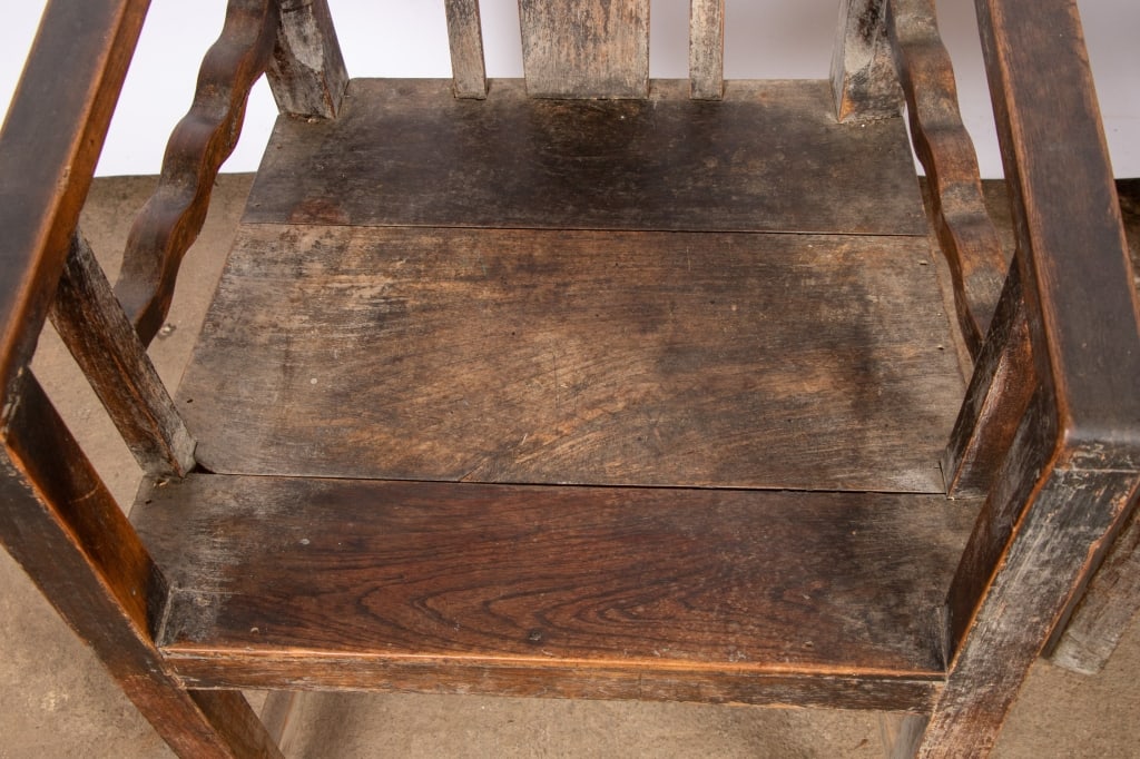 PAIR OF ARTS & CRAFTS ACCENT CHAIRS - 3