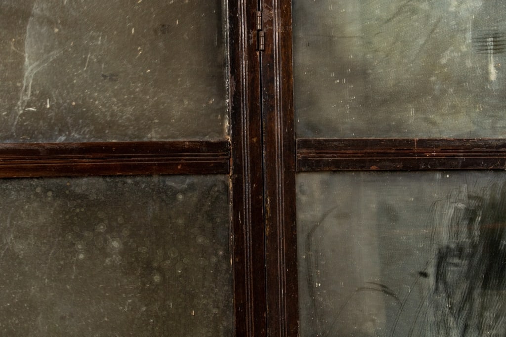 VINTAGE FOUR PANEL MIRRORED ROOM DIVIDER - 6