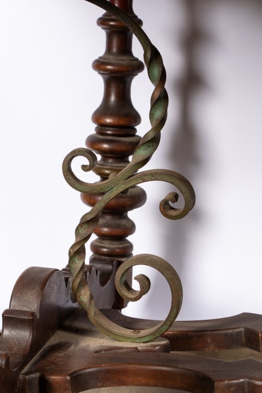 RENAISSANCE STYLE DINING TABLE - 5