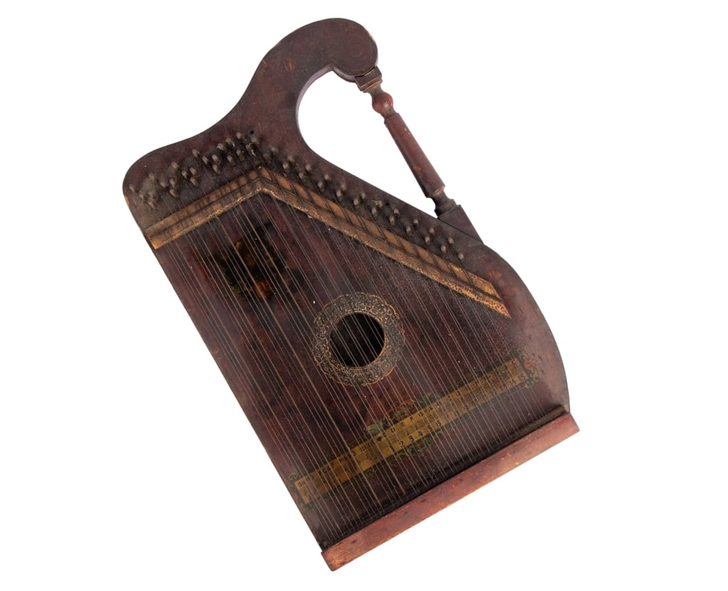 VINTAGE MANDOLIN HARP: Vintage mandolin harp. Approximate dimensions: h. 21.25", w. 14", d. 2" Disclaimer: Participating bidders must have a credit card on file with LiveAuctioneers in order for their bidding registration t