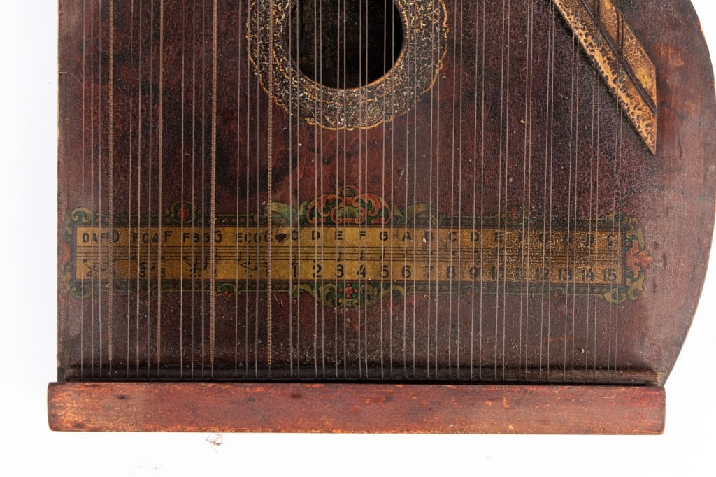 VINTAGE MANDOLIN HARP - 2
