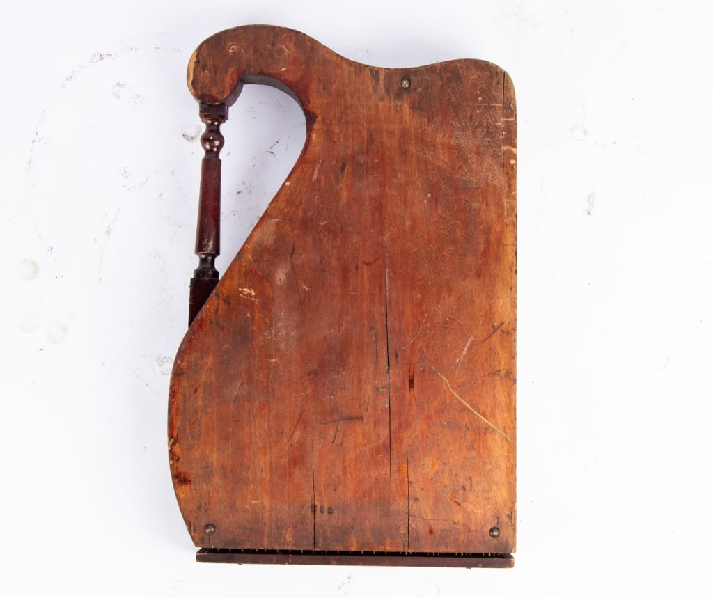 VINTAGE MANDOLIN HARP - 7
