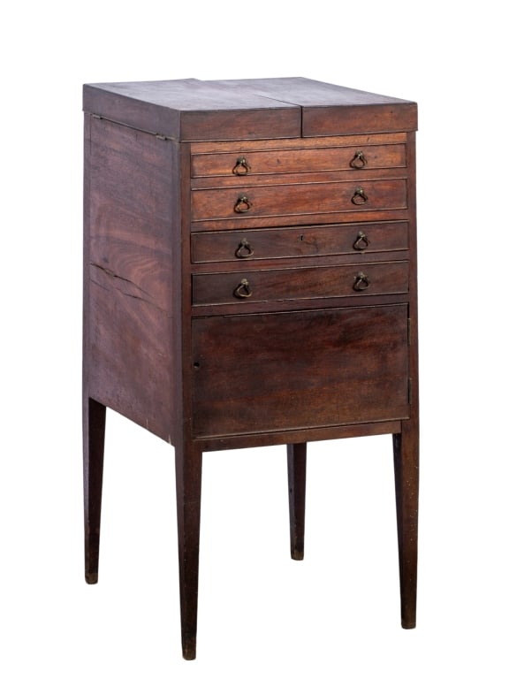 ANTIQUE FEDERAL STYLE MAHOGANY WASHSTAND: Antique Federal style mahogany washstand. Approximate dimensions: h. 36", w. 18", d. 18" Disclaimer: Participating bidders must have a credit card on file with LiveAuctioneers in order for their