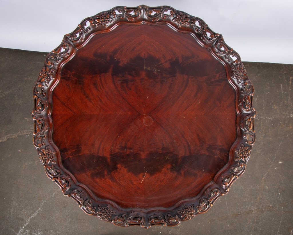 20TH CENTURY GEORGIAN STYLE PEDESTAL SIDE TABLE - 6