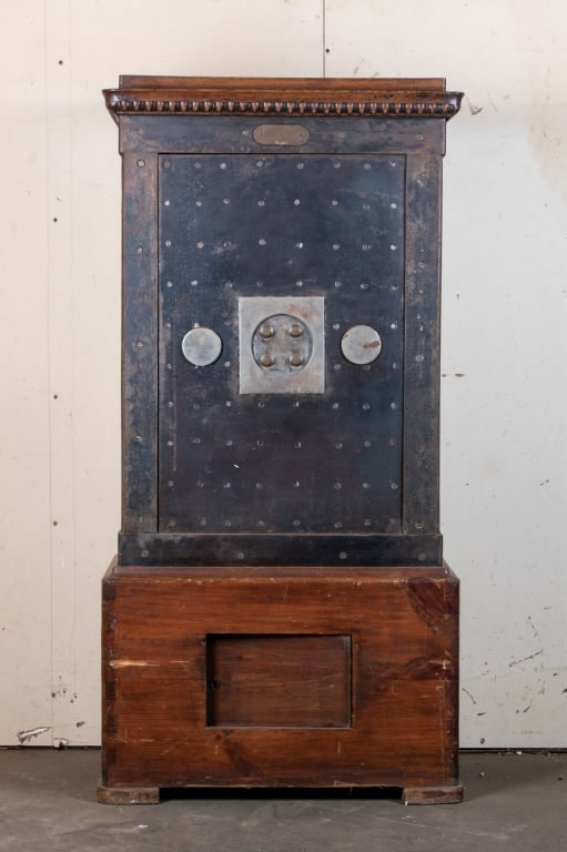 19TH CENTURY HAFNER JEWELER SAFE - 3