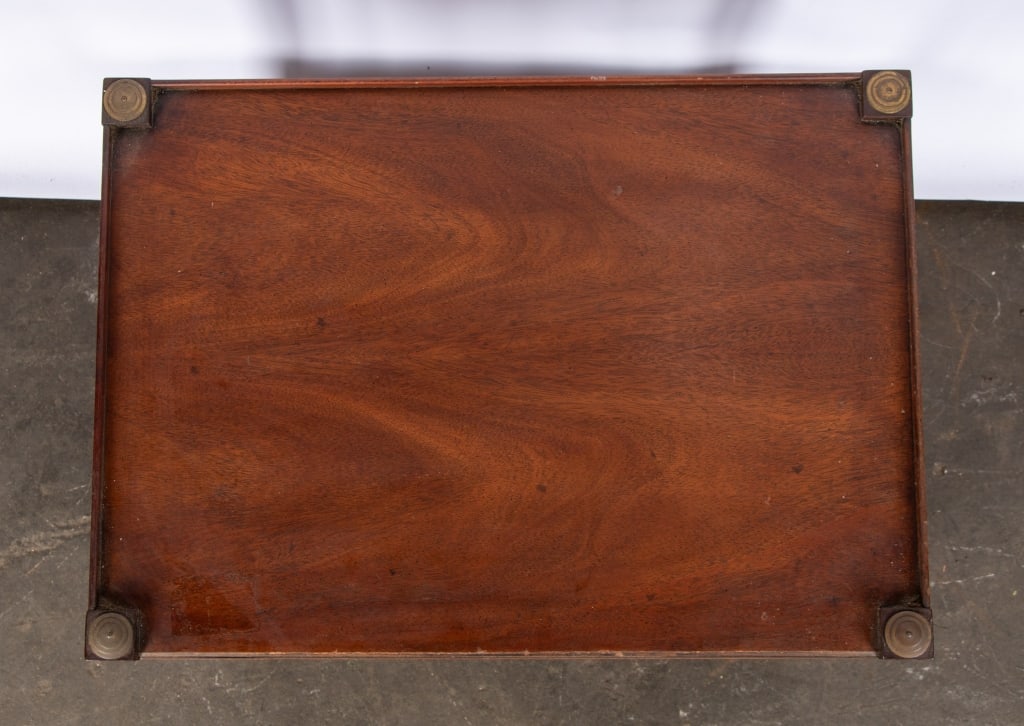 MORGANTON TIDEWATER COLLECTION SIDE TABLE - 6