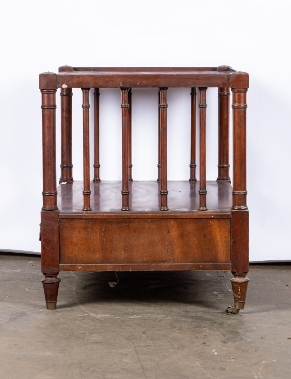 MORGANTON TIDEWATER COLLECTION SIDE TABLE - 9