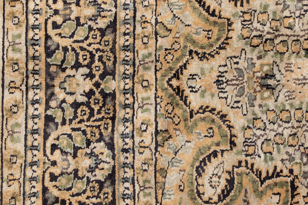 VINTAGE TABRIZ RUG - 5