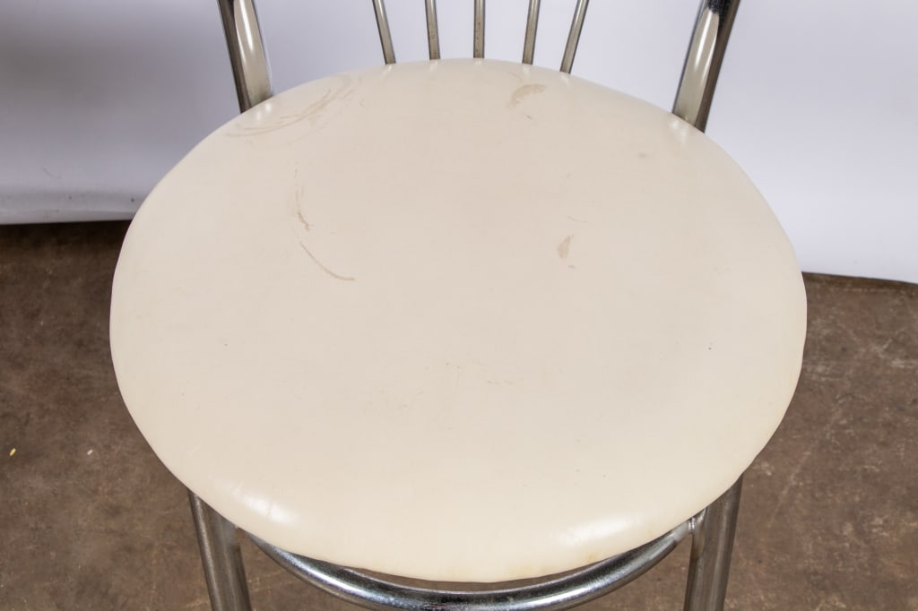 SET OF 4 MID-CENTURY VINYL & CHROME DINING CHAIRS - 2