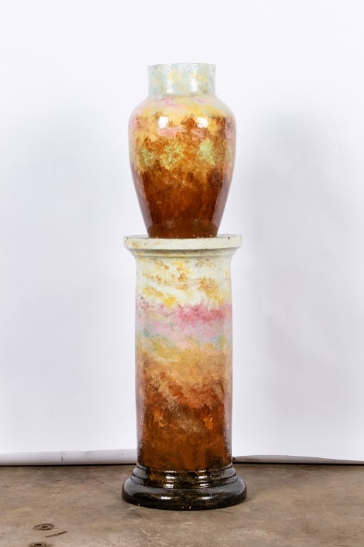 20TH CENTURY HAND-PAINTED VASE ON PEDESTAL - 6