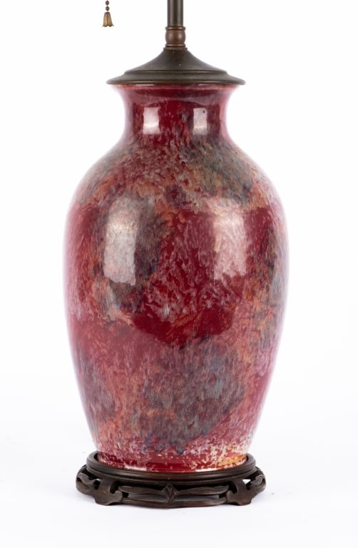 CHINESE DOUCAI CHING DYNASTY OXBLOOD TABLE LAMP - 2
