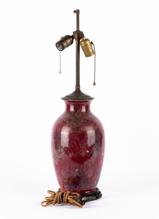 CHINESE DOUCAI CHING DYNASTY OXBLOOD TABLE LAMP - 4