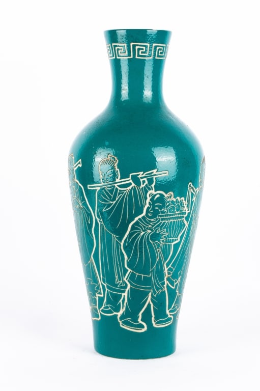 CONTEMPORARY CHINESE CERAMIC VASE - 6