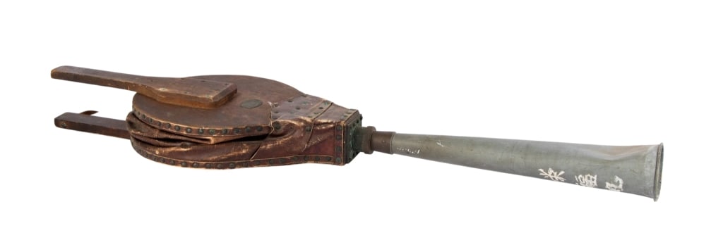 VINTAGE KANJI SHIP FOG HORN: Vintage Kanji ship fog horn. Approximate dimensions: h. 3", w. 11", d. 40" Disclaimer: Participating bidders must have a credit card on file with LiveAuctioneers in order for their bidding