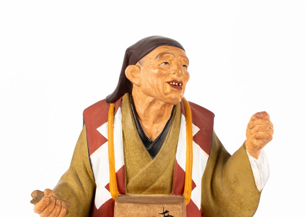 JAPANESE HAKATA CERAMIC FIGURINE - 2
