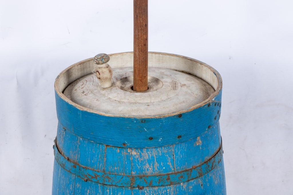 VINTAGE WOODEN BUTTER CHURN - 2