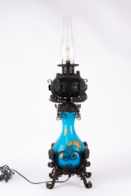 VINTAGE ELECTRIFIED OIL TABLE LAMP - 8
