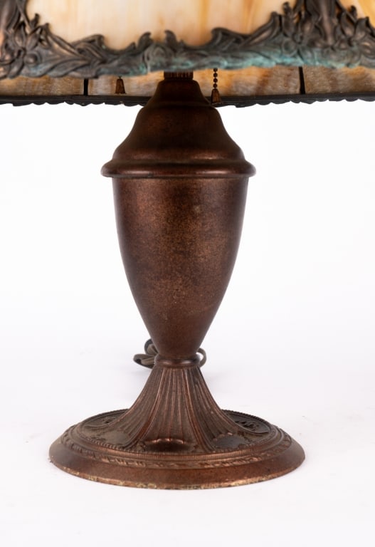VINTAGE SLAG GLASS TABLE LAMP - 3