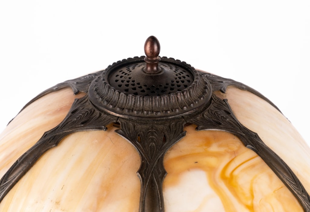 VINTAGE SLAG GLASS TABLE LAMP - 7