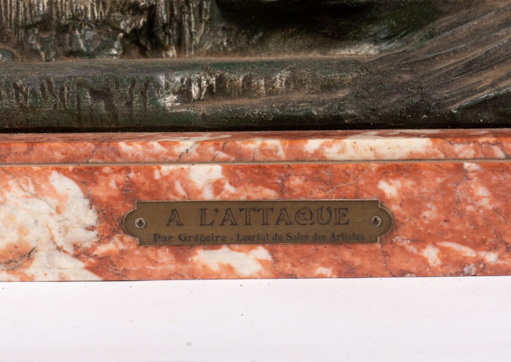 A L'ATTAQUE CAST METAL CLOCK - 2
