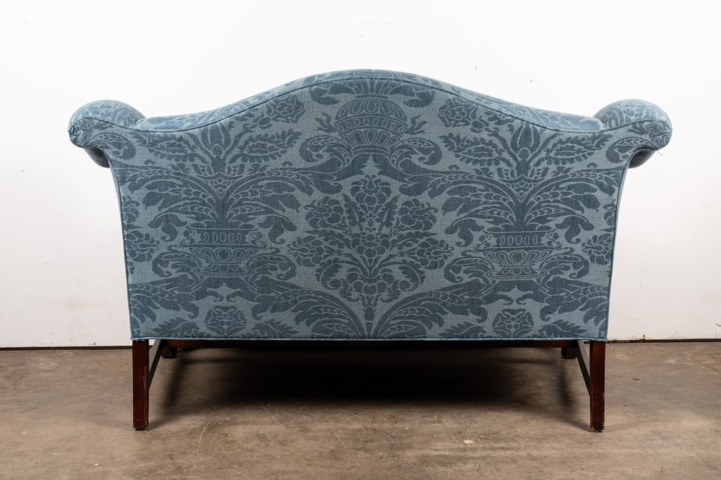 BARTON SHARPE CHIPPENDALE STYLE SETTEE - 7