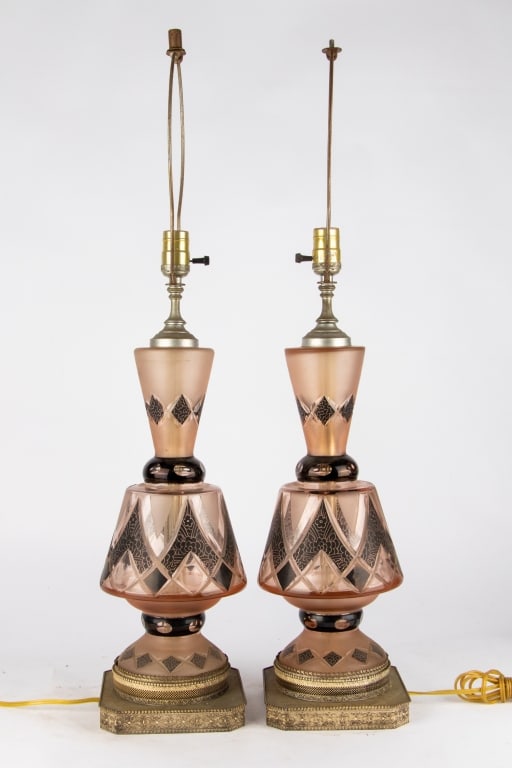 PAIR OF MID-CENTURY CUT CRYSTAL TABLE LAMPS - 2