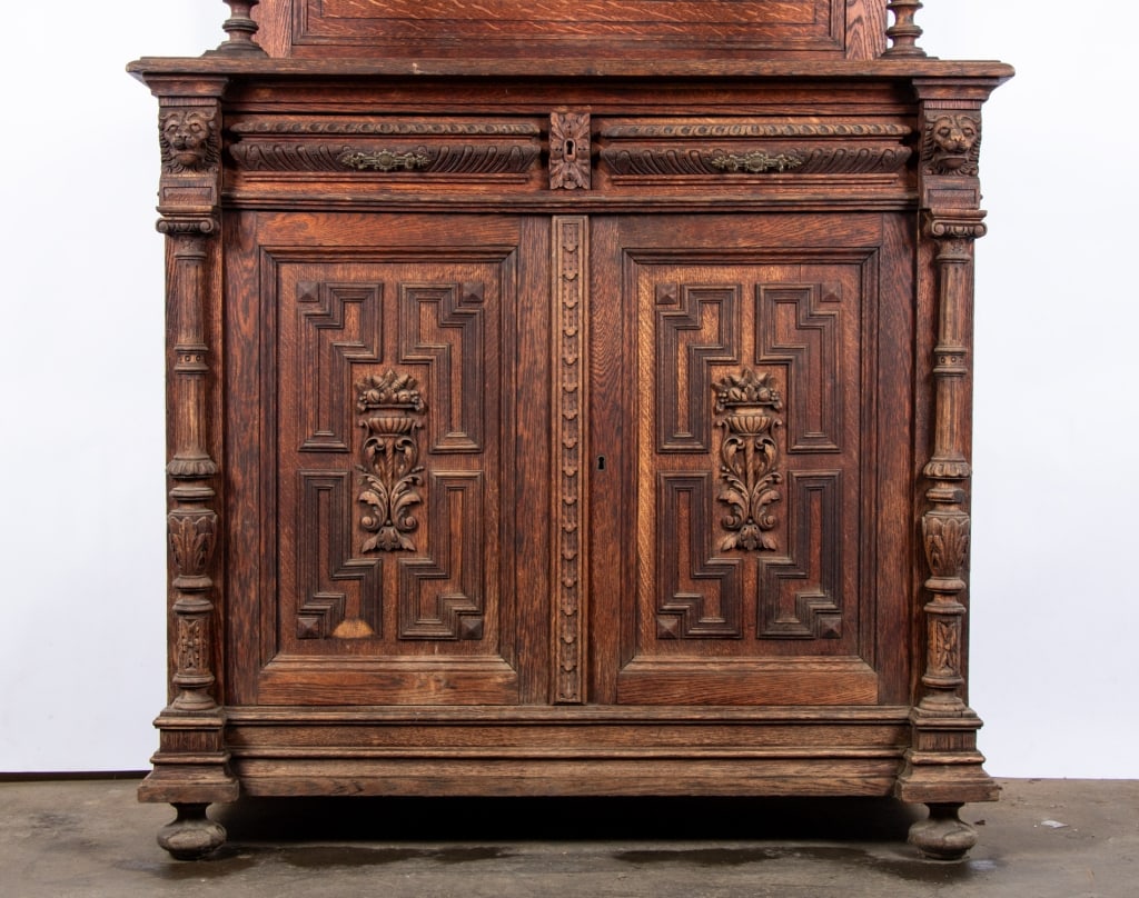 ANTIQUE RENAISSANCE REVIVAL CARVED BUFFET - 2