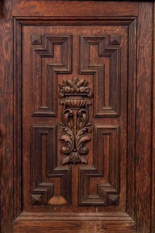 ANTIQUE RENAISSANCE REVIVAL CARVED BUFFET - 7