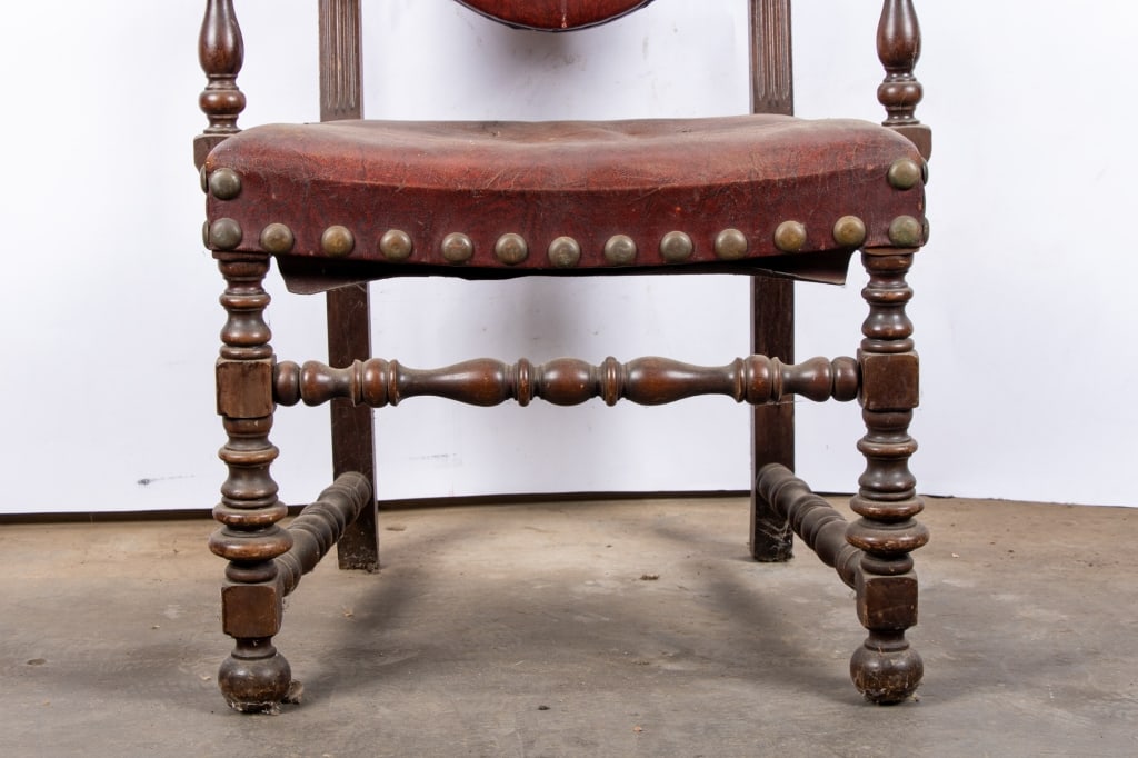 SET OF 8 RENAISSANCE REVIVAL DINING CHAIRS - 7