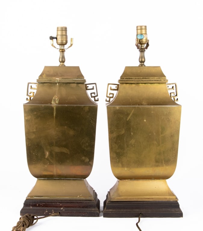 PAIR OF CHINESE BRASS TABLE LAMPS - 3