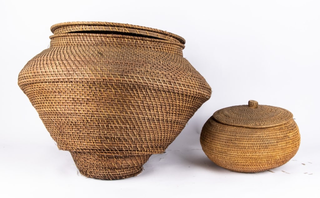 TWO WOVEN COILED LIDDED BASKETS - 3