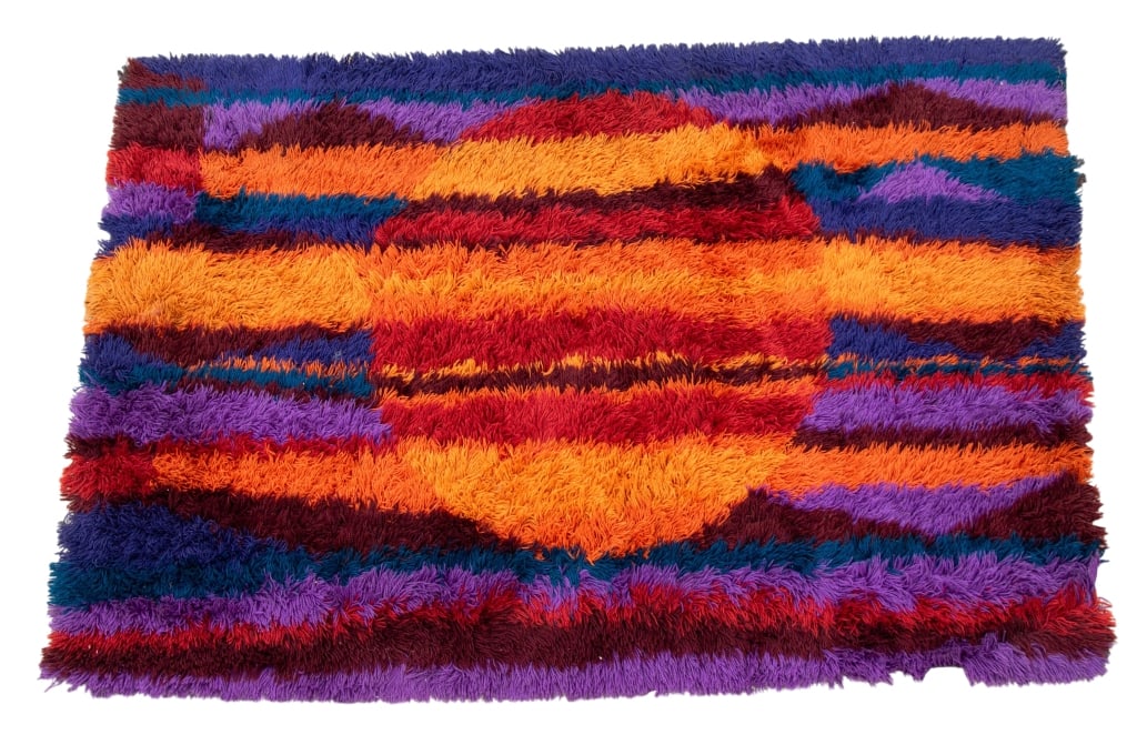 VINTAGE EGE TAEPER STYLE CARPET (1 of 5)