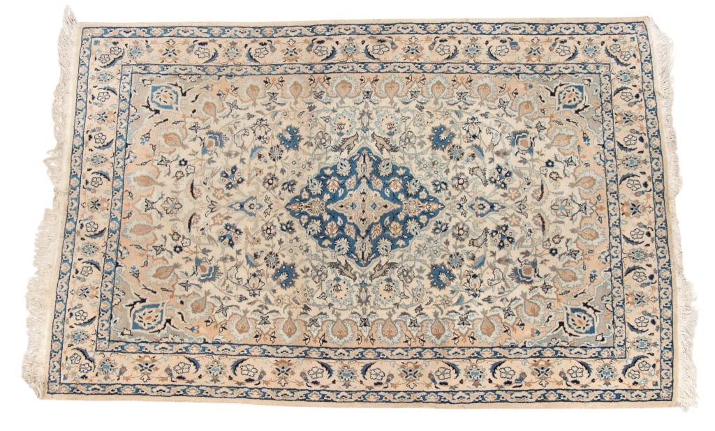 VINTAGE PERSIAN NAIN RUG (1 of 6)