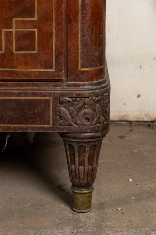 LARGE ITALIAN MARBLE TOP SIDEBOARD - 8