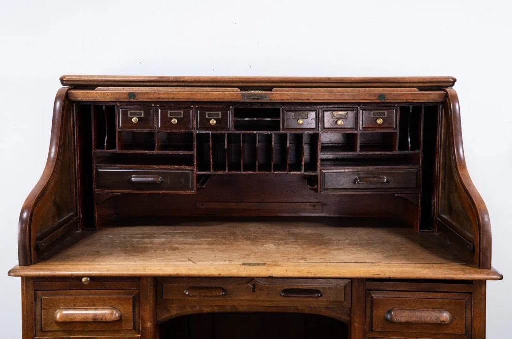ENGLISH EDWARDIAN OAK ROLL TOP DESK - 4