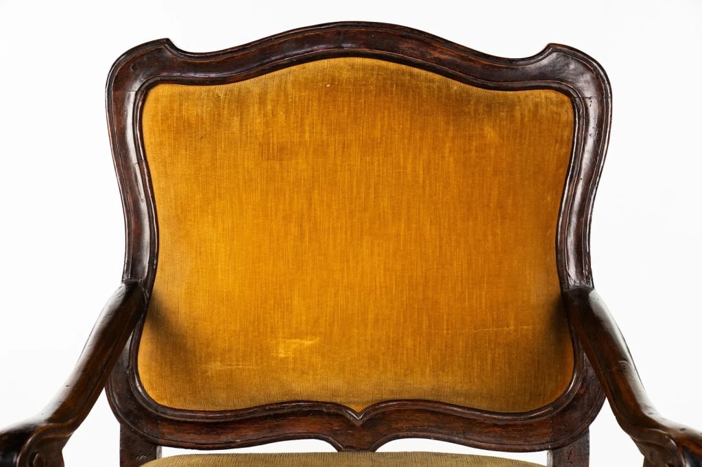 PAIR OF 18TH C. ITALIAN ROCOCO CHAIRS - 4