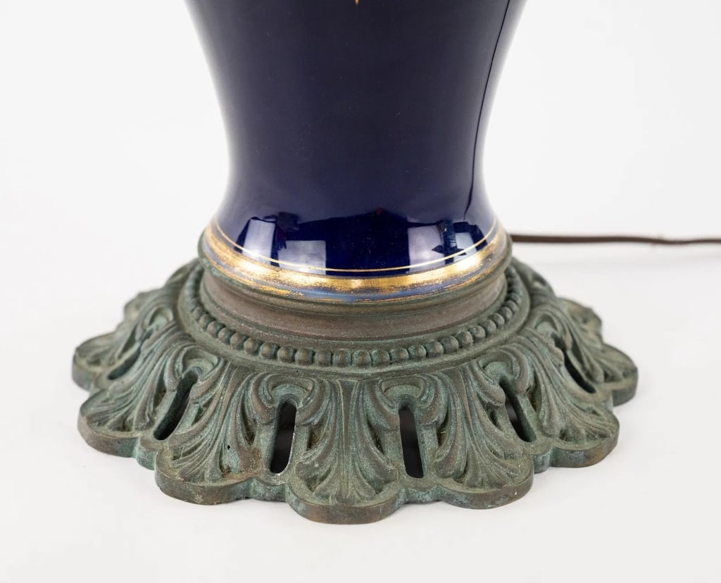 PAIR OF 19TH C. FRENCH PORCELAIN TABLE LAMPS - 7